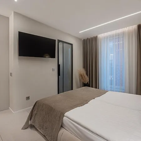 公寓 Apartamentai *